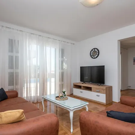 Beautiful In Будинок відпочинку *