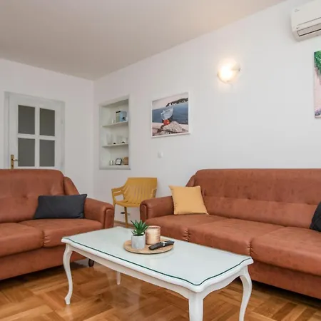 Beautiful In Semesterbostad *