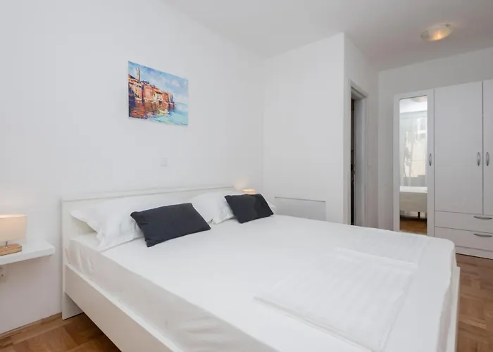 Beautiful In * Makarska