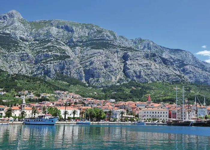 Holiday home Beautiful In Makarska